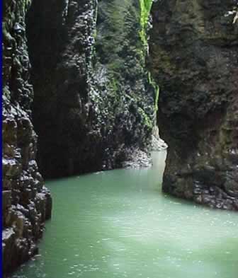 Rio Bobos Alto Filo Cascada El Encanto Zona Arqueologica de Cuajilote Rio Filobobos Tlapacoyan Martinez De La Torre Veracruz